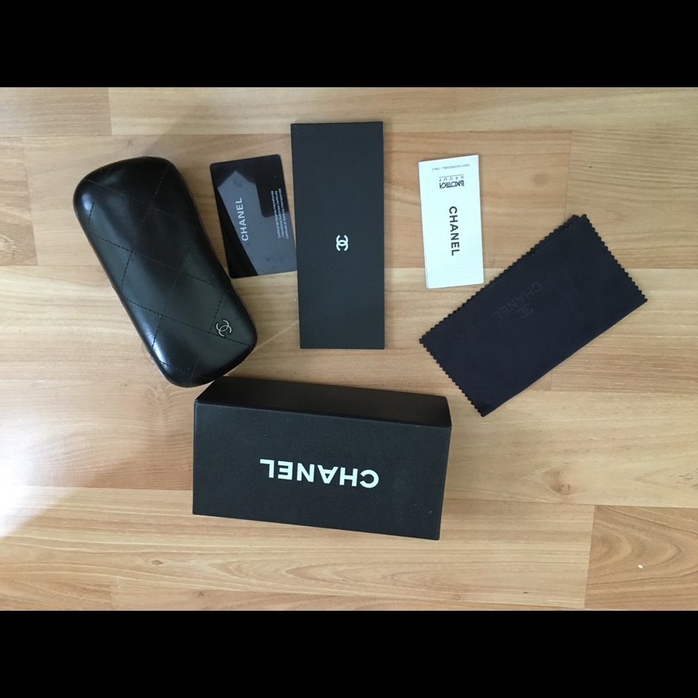 Chanel sunglasses box set new